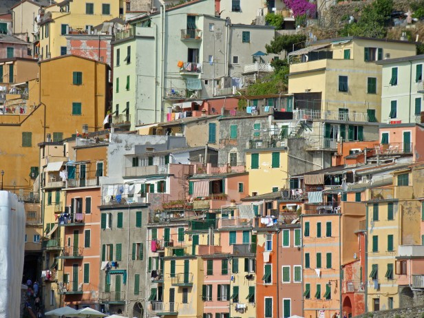 Cinque Terre - buildings